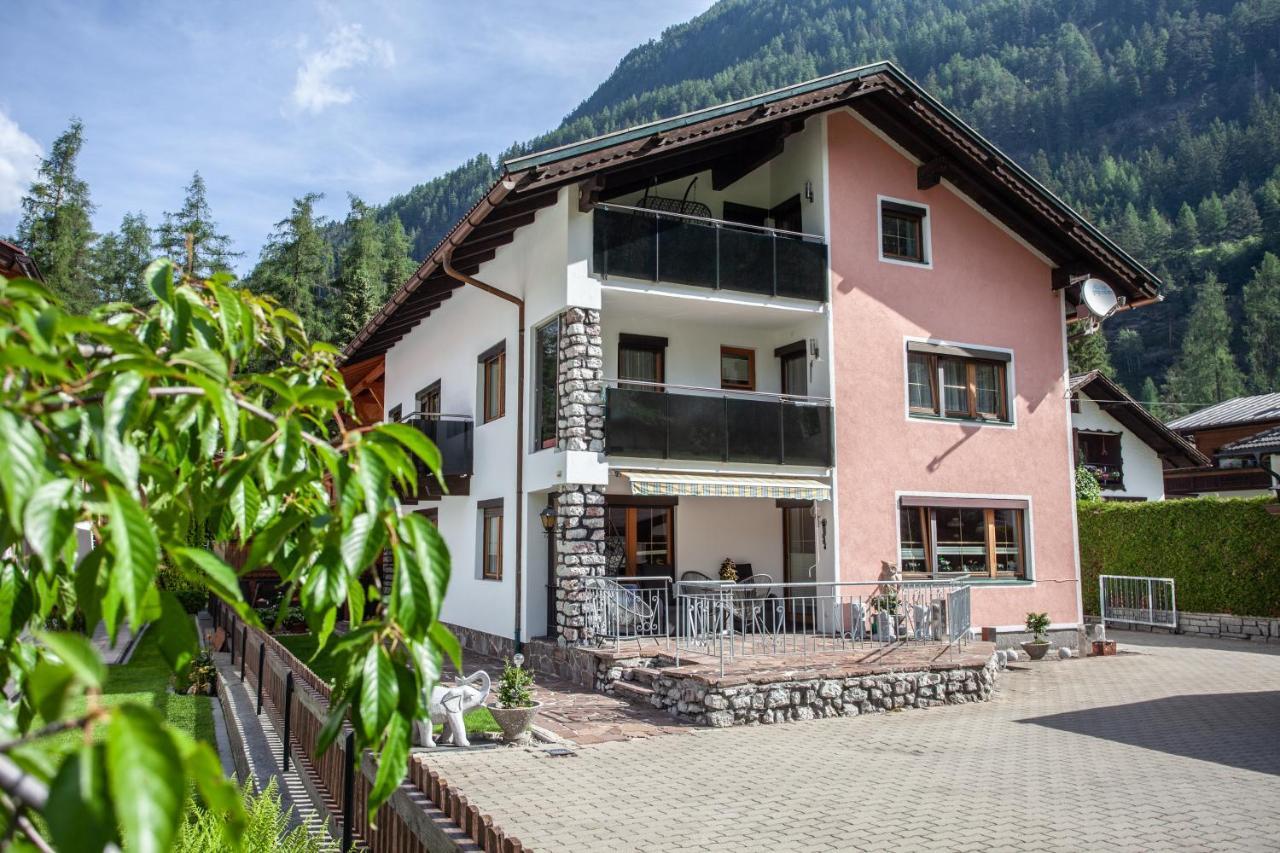 Haus Hrabovsky Apartment Langenfeld Ngoại thất bức ảnh
